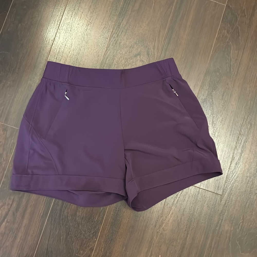 CALIA shorts size small